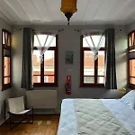 Timeless House Overlooking The Golden Horn With Sea - Nilorayn Istanbul