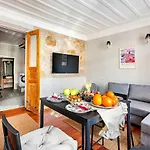 Timeless House Overlooking The Golden Horn With Sea - Nilorayn
