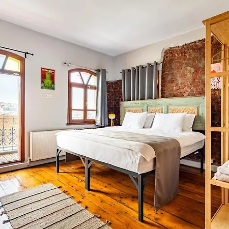 Timeless House Overlooking The Golden Horn With Sea - Nilorayn 이스탄불