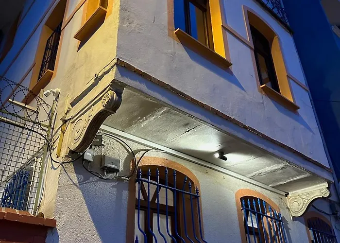 펜션 Timeless House Overlooking The Golden Horn With Sea - Nilorayn *