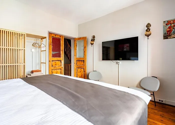 Timeless House Overlooking The Golden Horn With Sea - Nilorayn