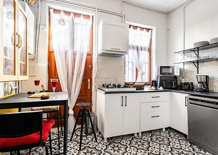 펜션 Timeless House Overlooking The Golden Horn With Sea - Nilorayn *