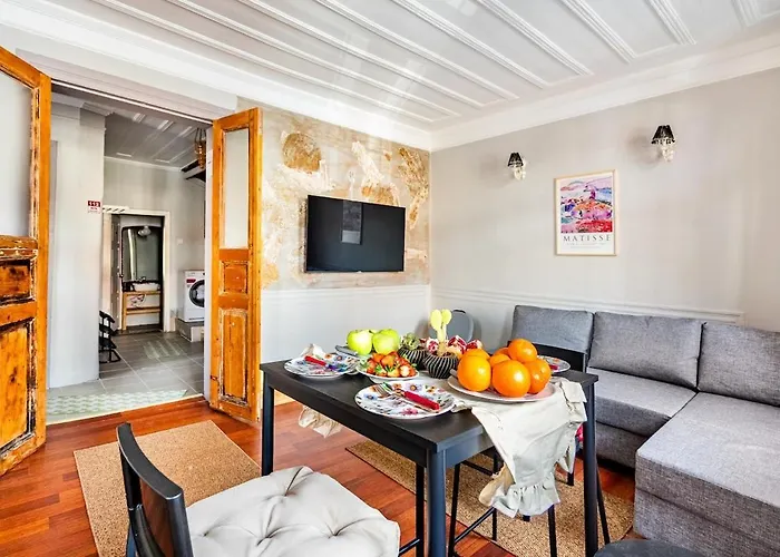 Timeless House Overlooking The Golden Horn With Sea - Nilorayn